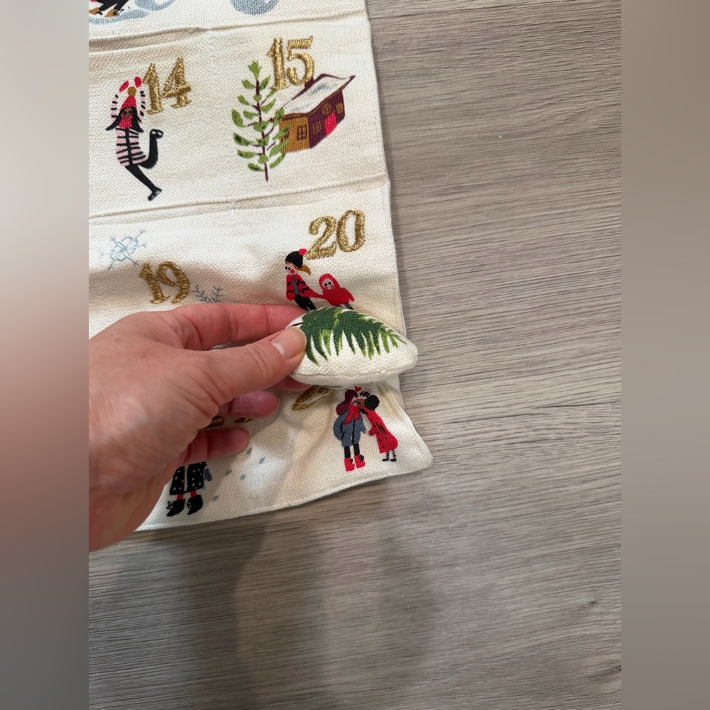 Advent calendar - Picture 4 of 7
